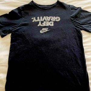 Nike Boy XL tee